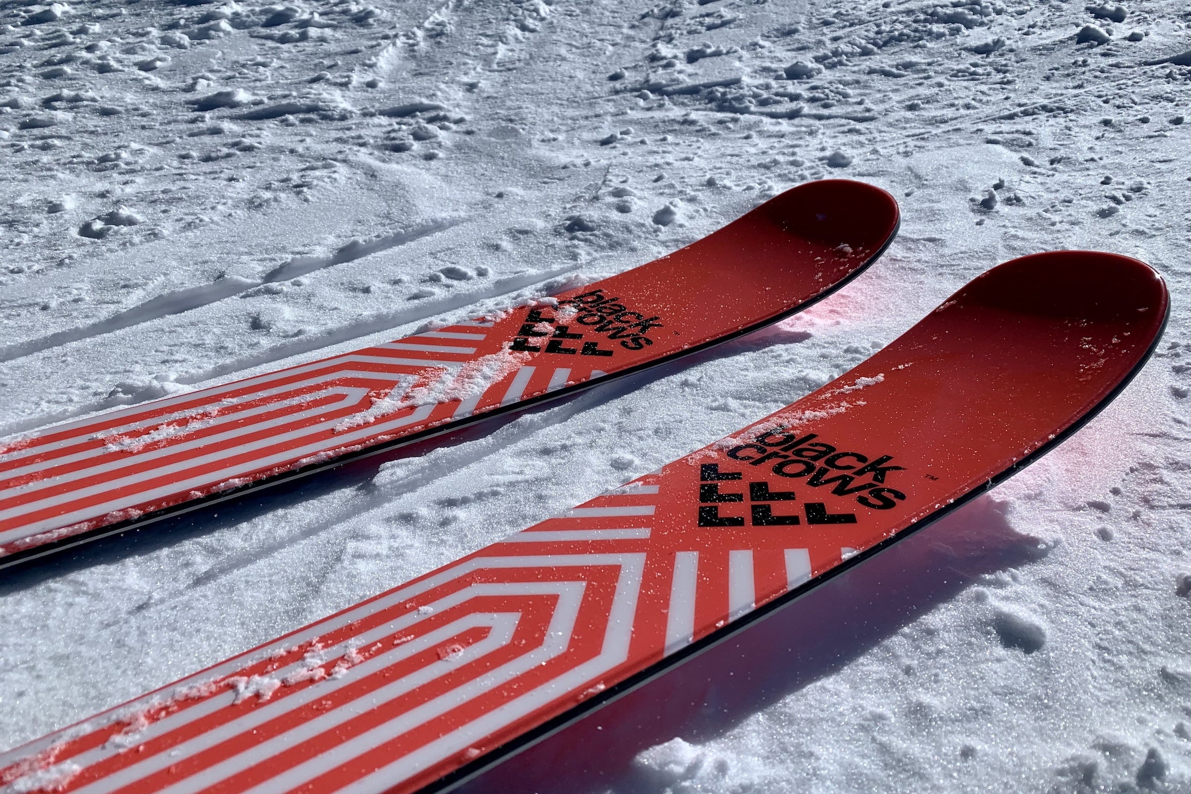 Skis