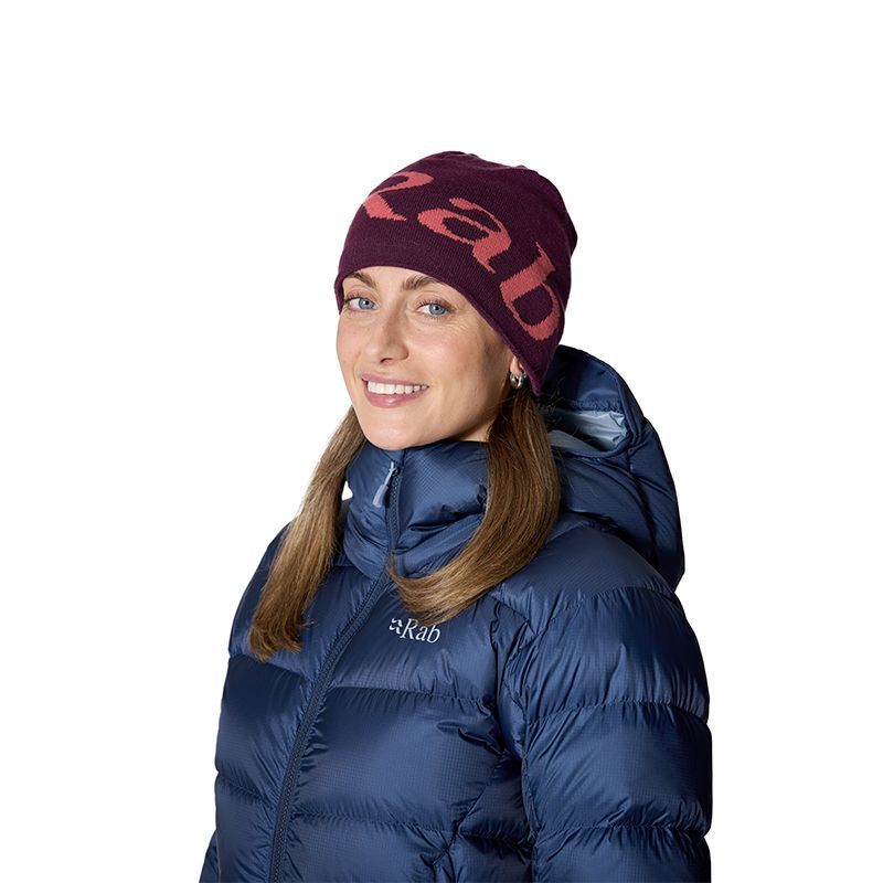 Tuque Rab Logo